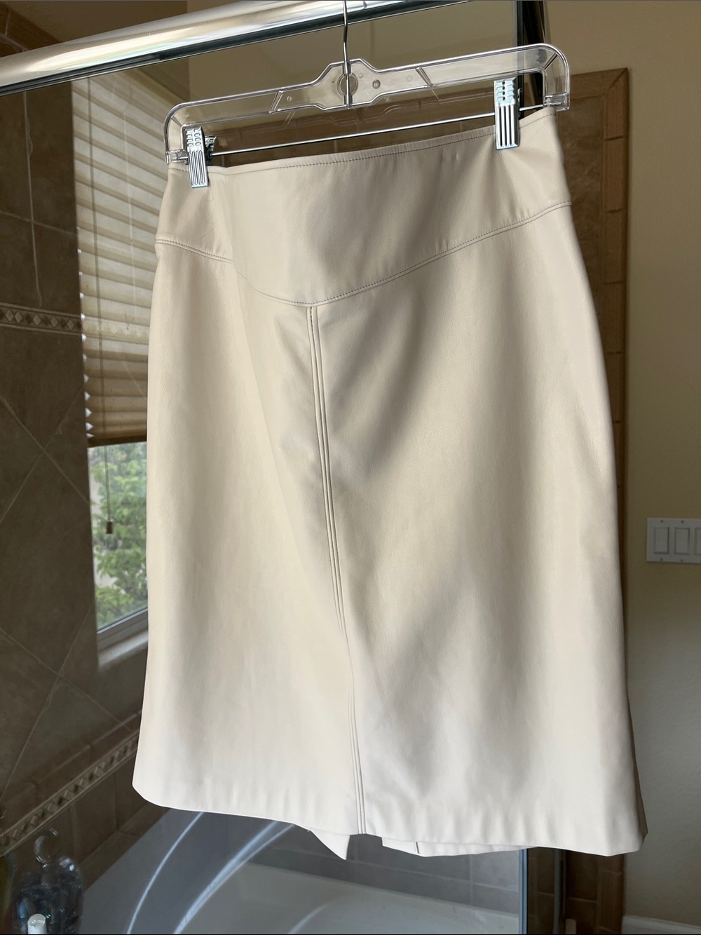 Halogen Cream Pencil Skirt buttery leather